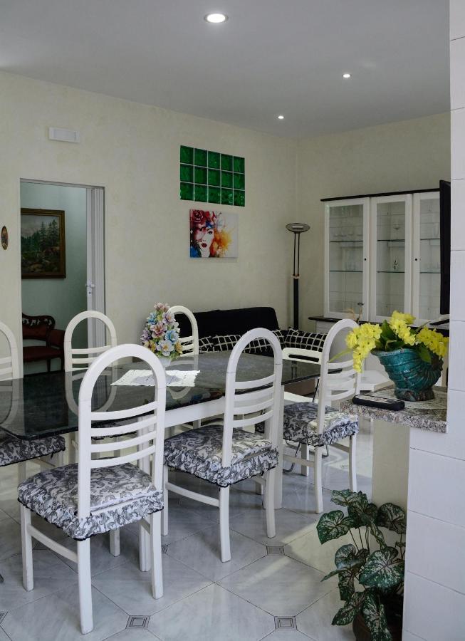 Residenza Margherita - Centralissima サレルノ エクステリア 写真