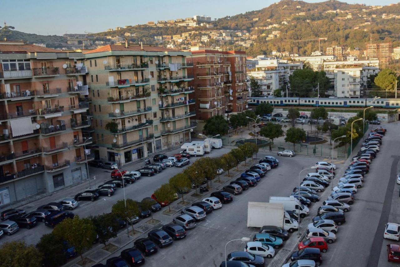 Residenza Margherita - Centralissima サレルノ エクステリア 写真