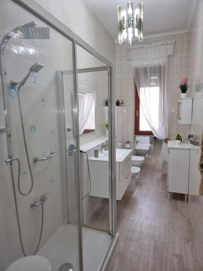 Residenza Margherita - Centralissima サレルノ エクステリア 写真