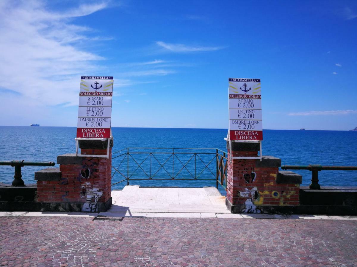 Residenza Margherita - Centralissima サレルノ エクステリア 写真